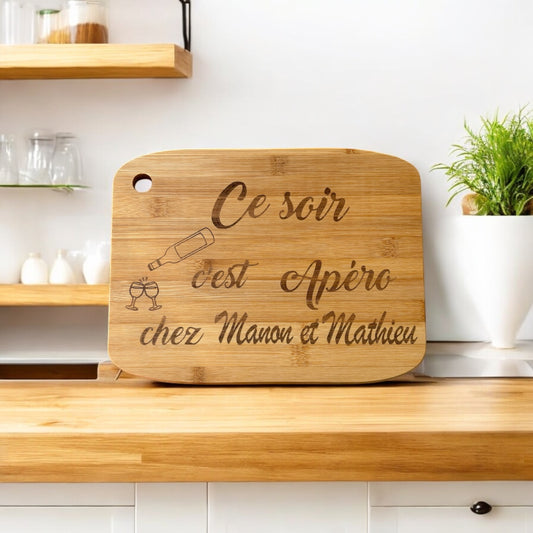 Planche à découper personnalisée en bambou moyen format - Empreinte Créative